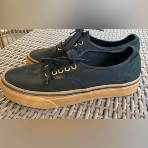 VANS AUTHENTIC GUM SHOE
